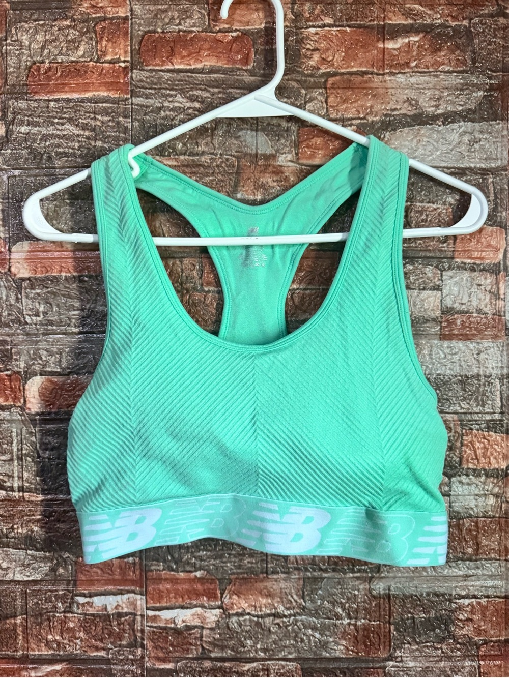 New Balance Women's Mint Green Seamless Racerback Sports Bra